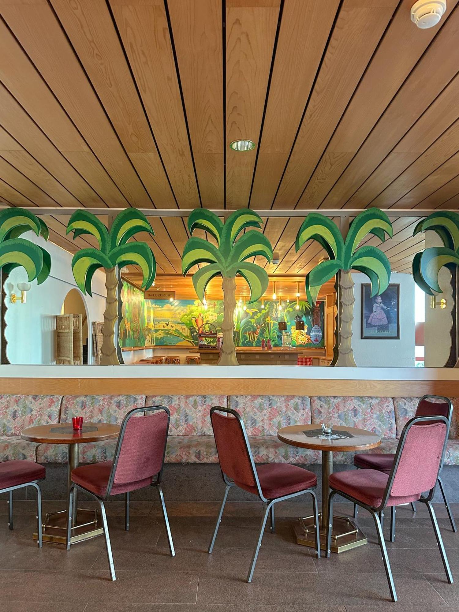 Hotel Aeschipark Aeschi Bei Spiez Luaran gambar